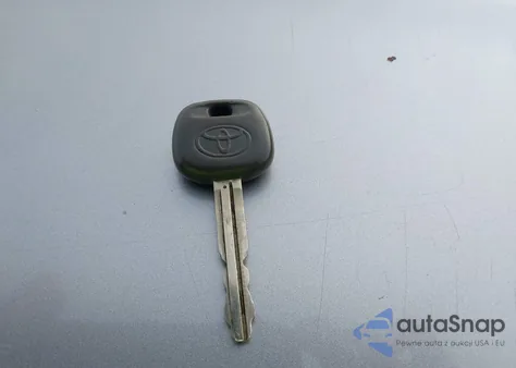 2004 Toyota Sequoia Sr5 V8 z USA, uszkodzony, nr VIN 5TDZT34A34S223705